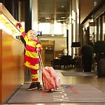 ホテル Santa's & Sani カラヨキ