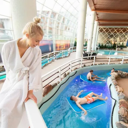 Santa's & Sani Hotel 4*