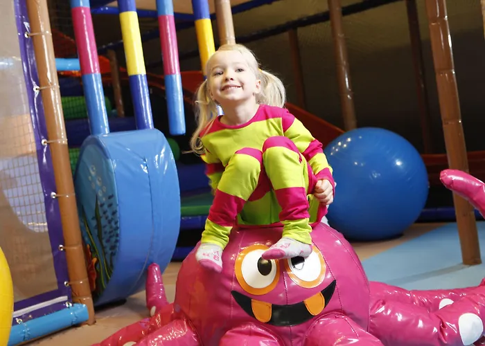 Santa's & Sani Hotel 4*