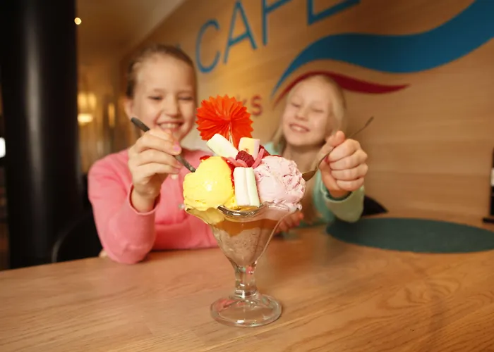 Hotel Santa's & Sani